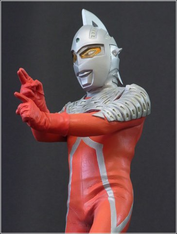 Amazon.co.jp: X-PLUS 大怪獣シリーズ「ウルトラセブン(ストップ光線版